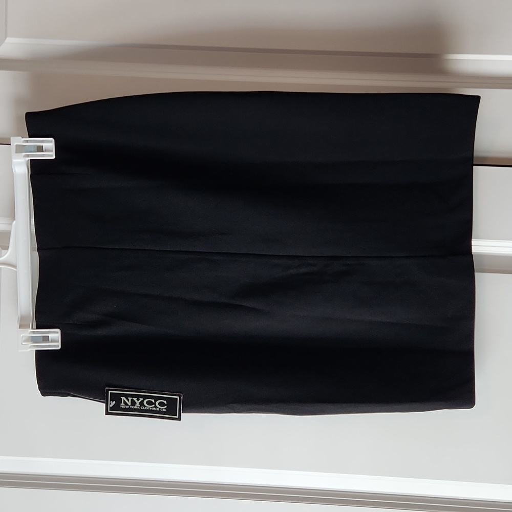Black Skirt M New York & Company - Picture 4 of 8